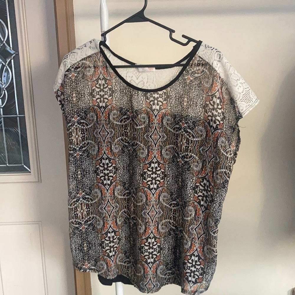 🦋 Short sleeve top